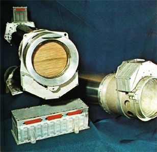 Detector for mikrometeorites and dust on Helion mission